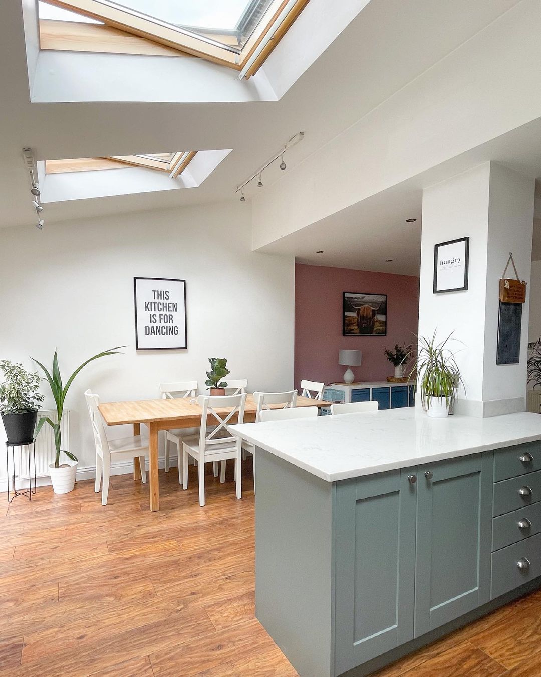 Soothing pale grey and white kitchens