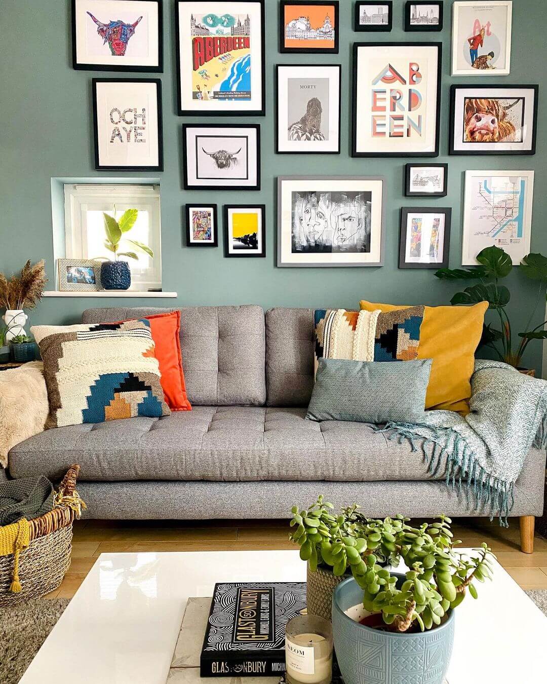 fallback alt text two