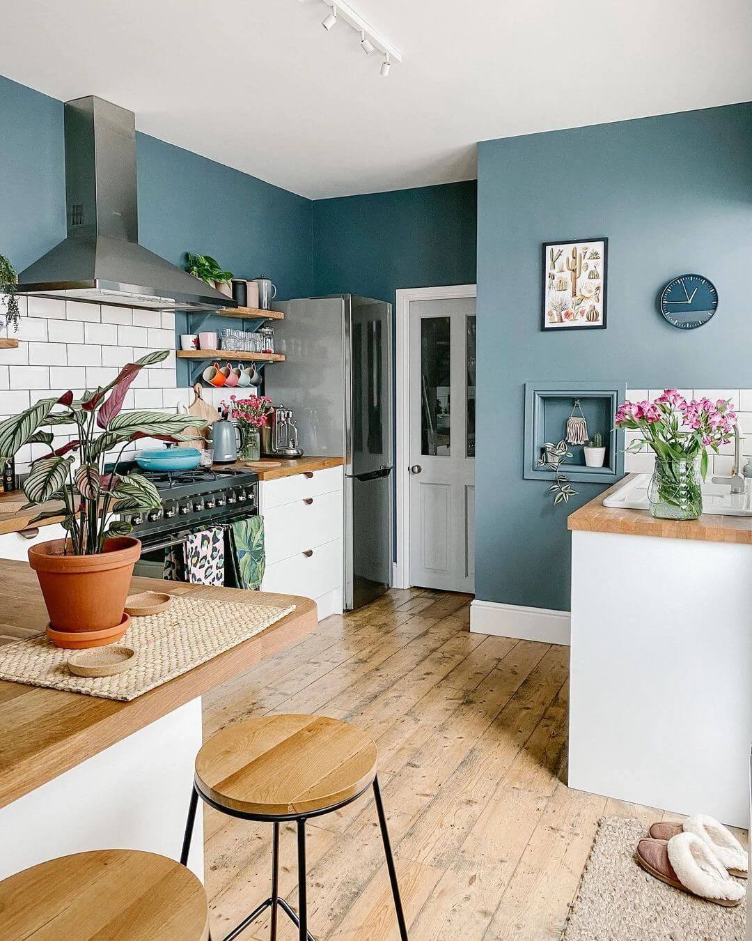 10 Kitchens To Inspire Your Next Renovation | Valspar Paint