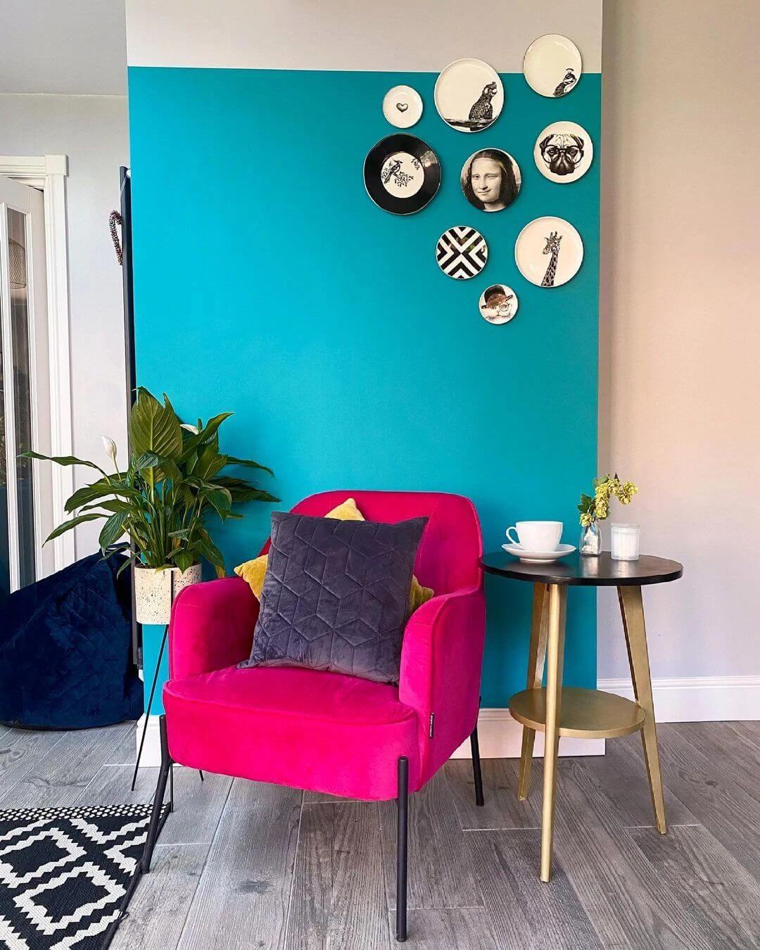 fallback alt text two