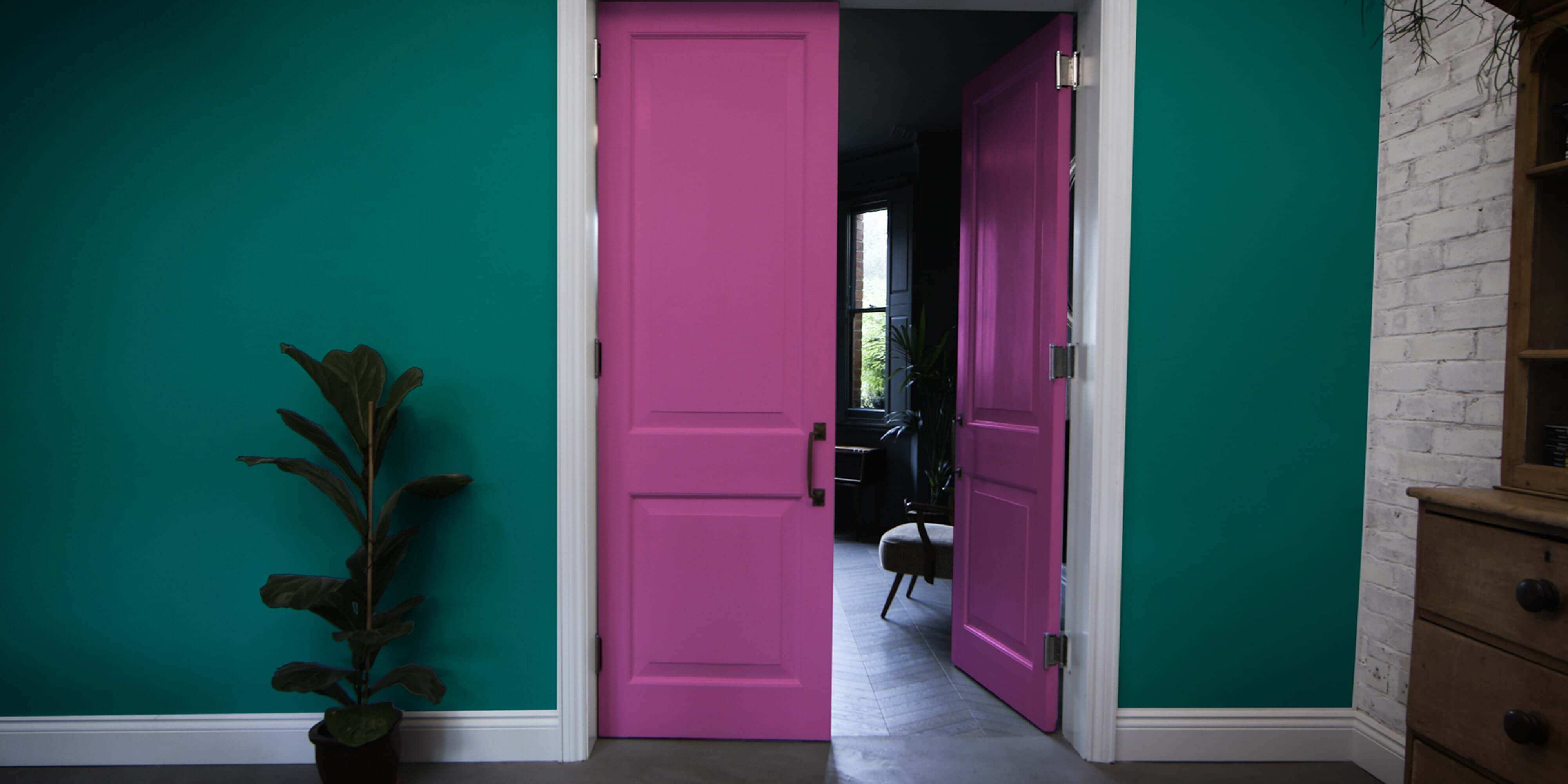 How to paint a door