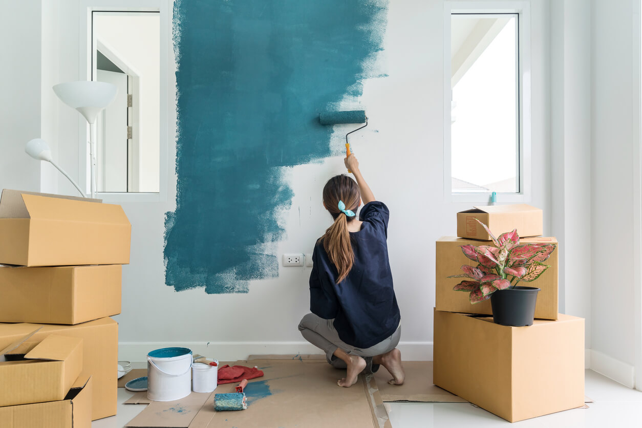 How to get rid of paint fumes